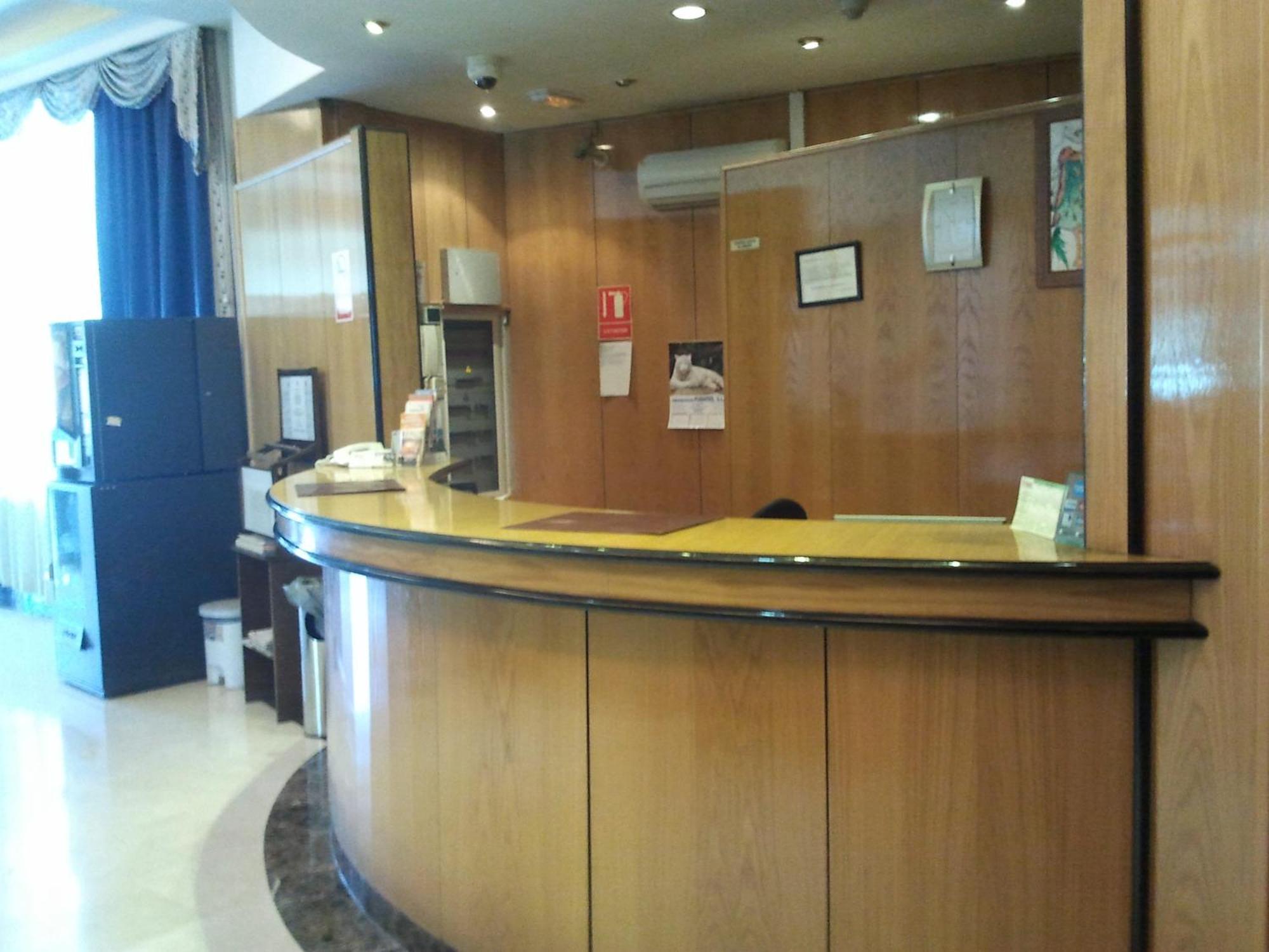 Hotel Ciudad De Fuenlabrada Exteriér fotografie